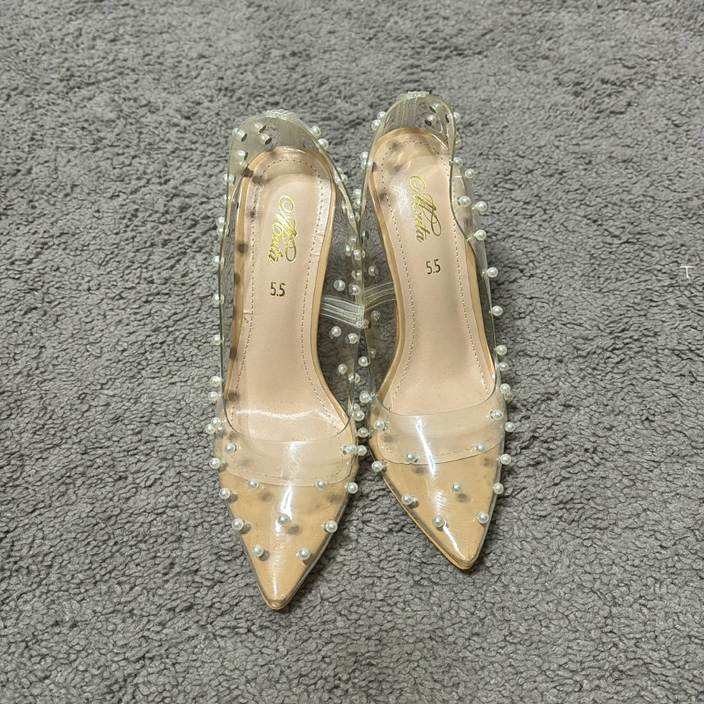 pretty pearl heels